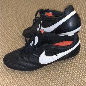 Nike Premier 1
